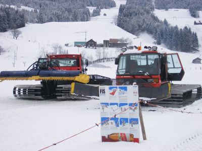 PB 170 auf PB 300
Wechsel von PB 170 auf PB 300 Neudell Rothenthurm Schweiz.  Marc SchrÃ¶der
